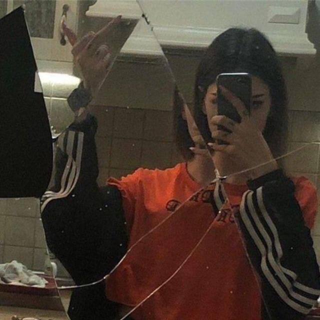 𝑮𖦙𝑂𝑆𝑇𒅒𝕭𝑈𝑆𝑇𝐸𝕽𝑆